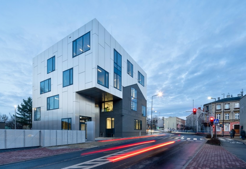 H11 BOUTIQUE OFFICE IN GLIWICE - Zalewski Architecure Group fot.T.Zakrzewski