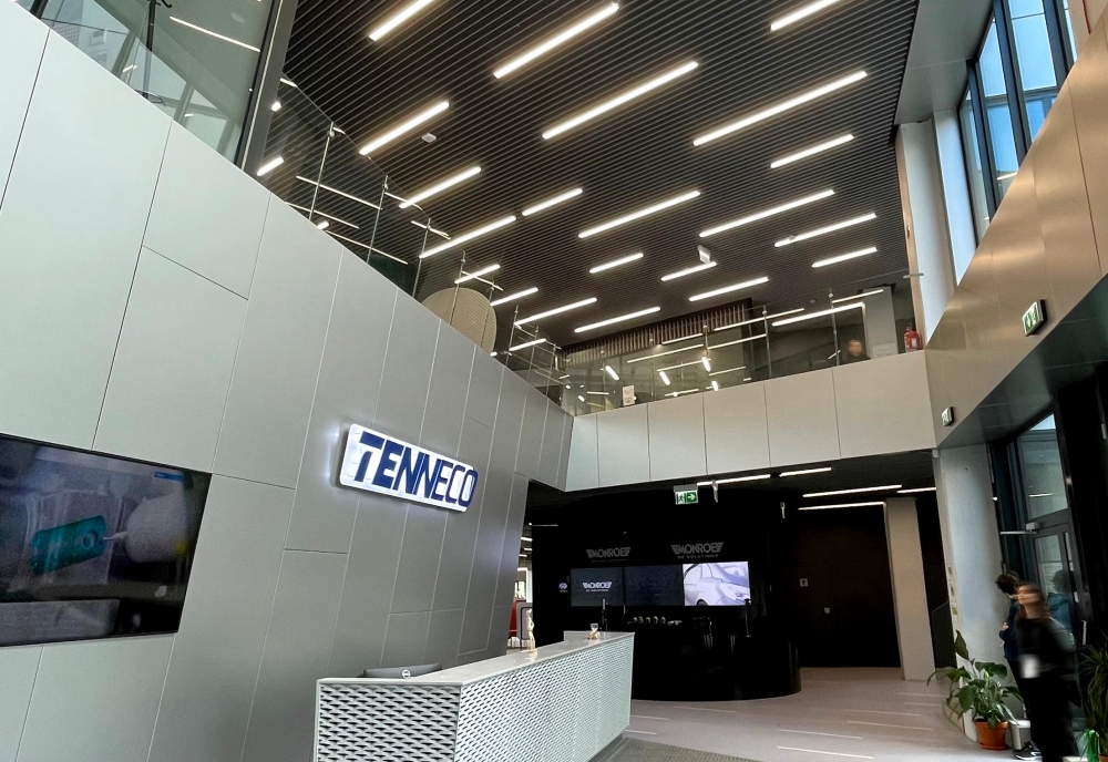 RESEARCH AND DEVELOPMENT CENTER OF THE TENNECO GROUP IN GLIWICE_1